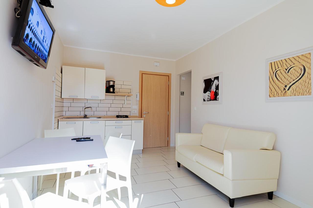 Hotel Gardenia & Villa Charme Adults Friendly 4Star Service Μπαρντολίνο Εξωτερικό φωτογραφία